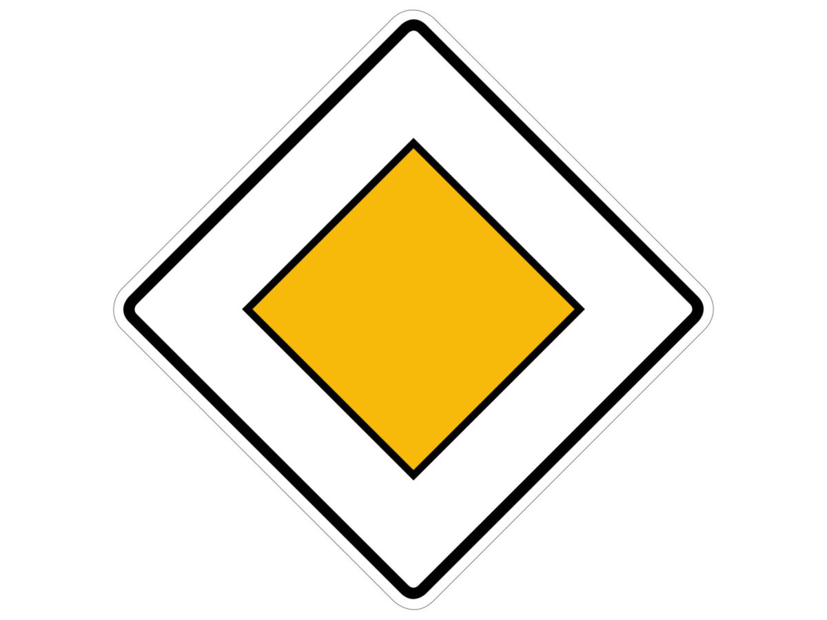 Verkehrszeichen 306 Vorfahrtstrasse Radfahrausbildung Grundschule